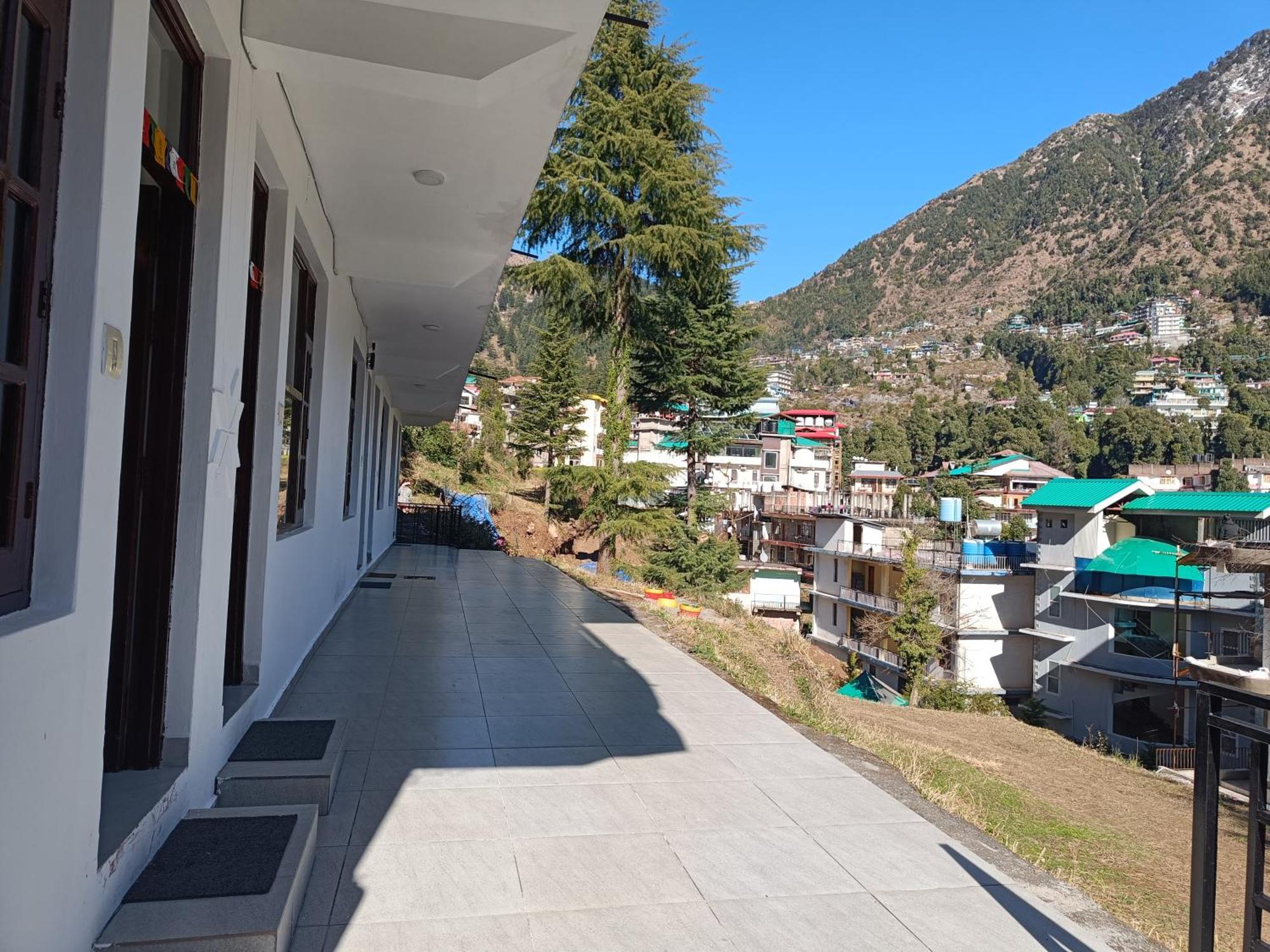 Hotel Mountain Vista Dharamshala Zimmer foto